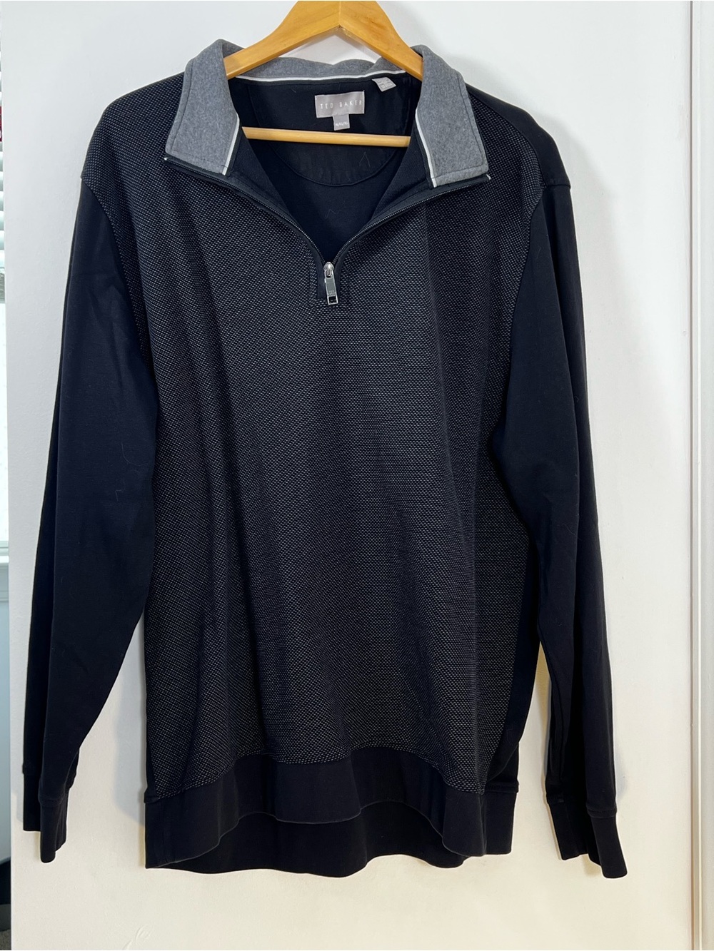 Ted Baker Men's XL Black Textured Quarter Zip Pullover Sweater Contrast Collar